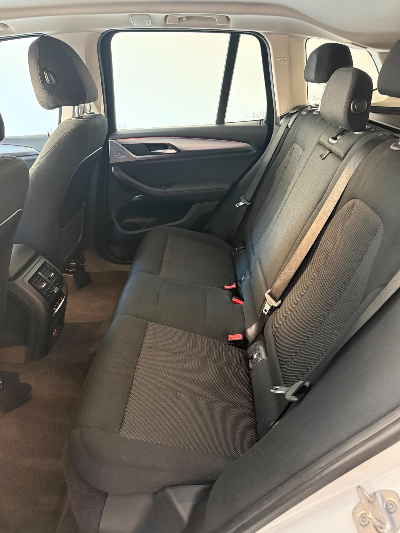 Bmw X3 xDrive20d 48V Business Advantage