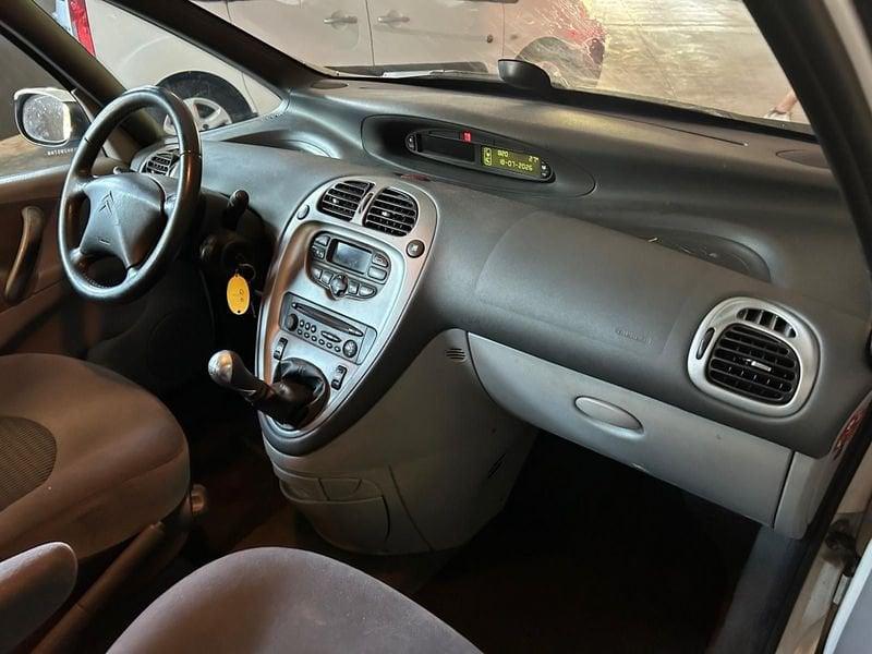 Citroën Xsara Xsara Picasso 1.6 16v Elegance