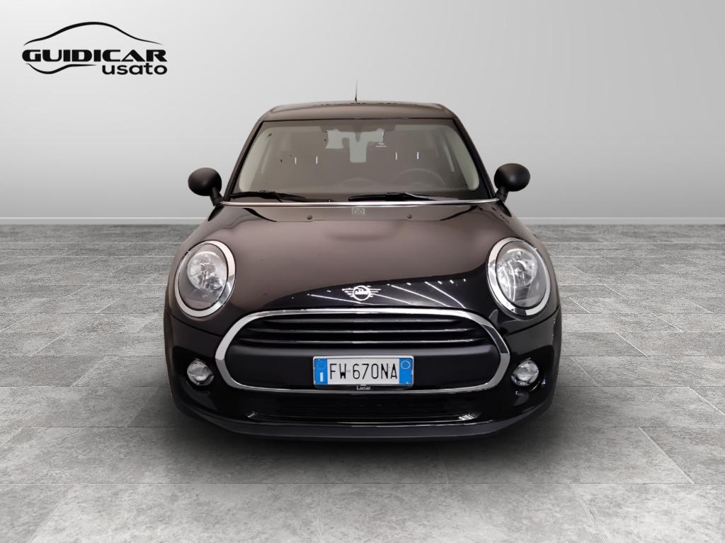 MINI Mini IV F55 2018 5p - Mini 5p 1.5 One Baker Street 75cv