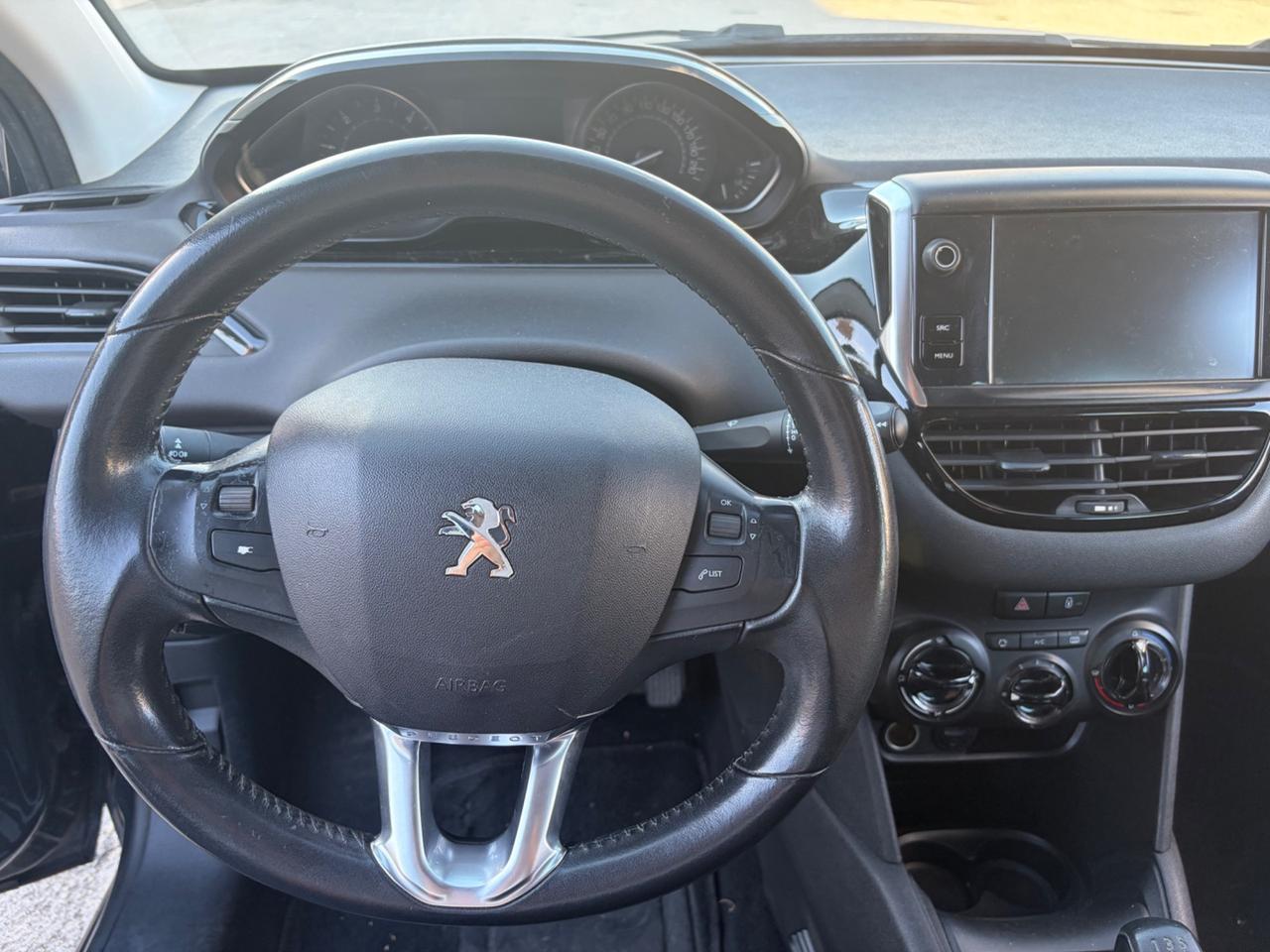 Peugeot 208 BlueHDi 75 5 porte Allure