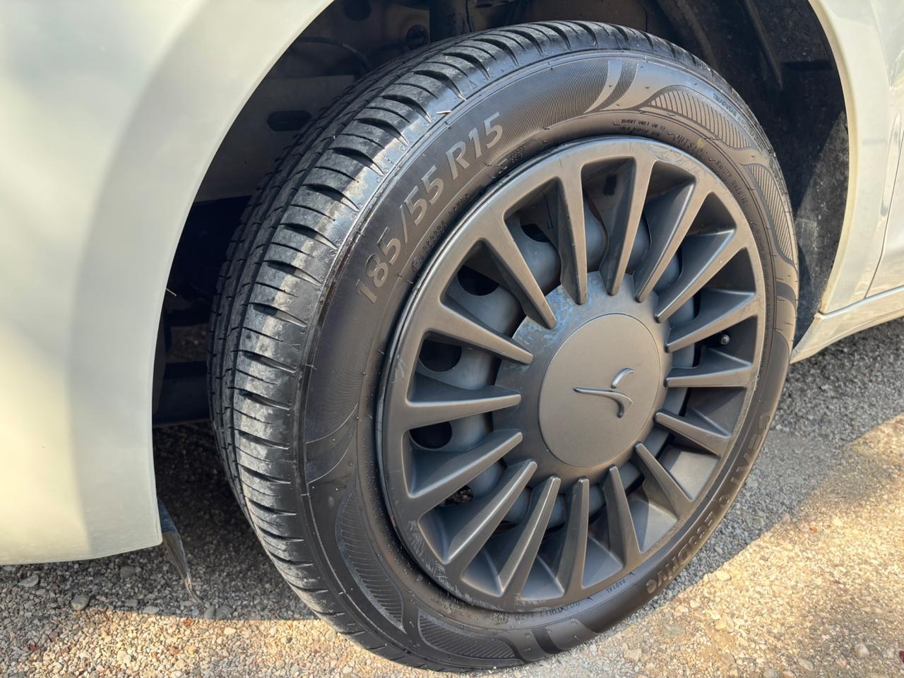 Lancia Ypsilon Hybrid (con soli 108000km)