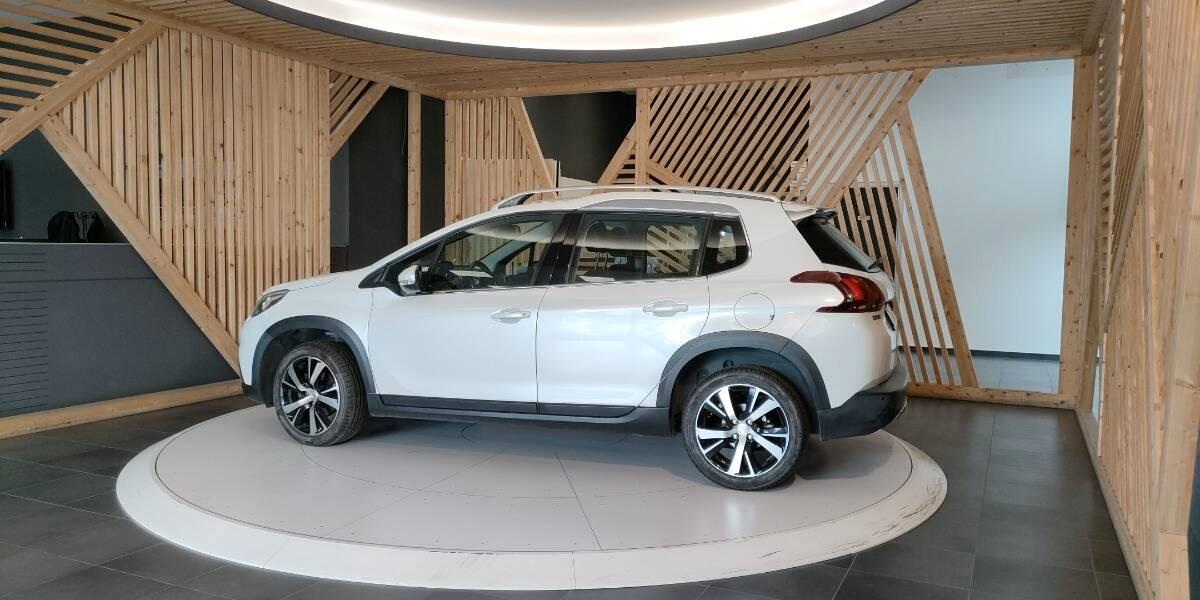 Peugeot 2008 1.6 bluehdi Allure s&s 120cv my16