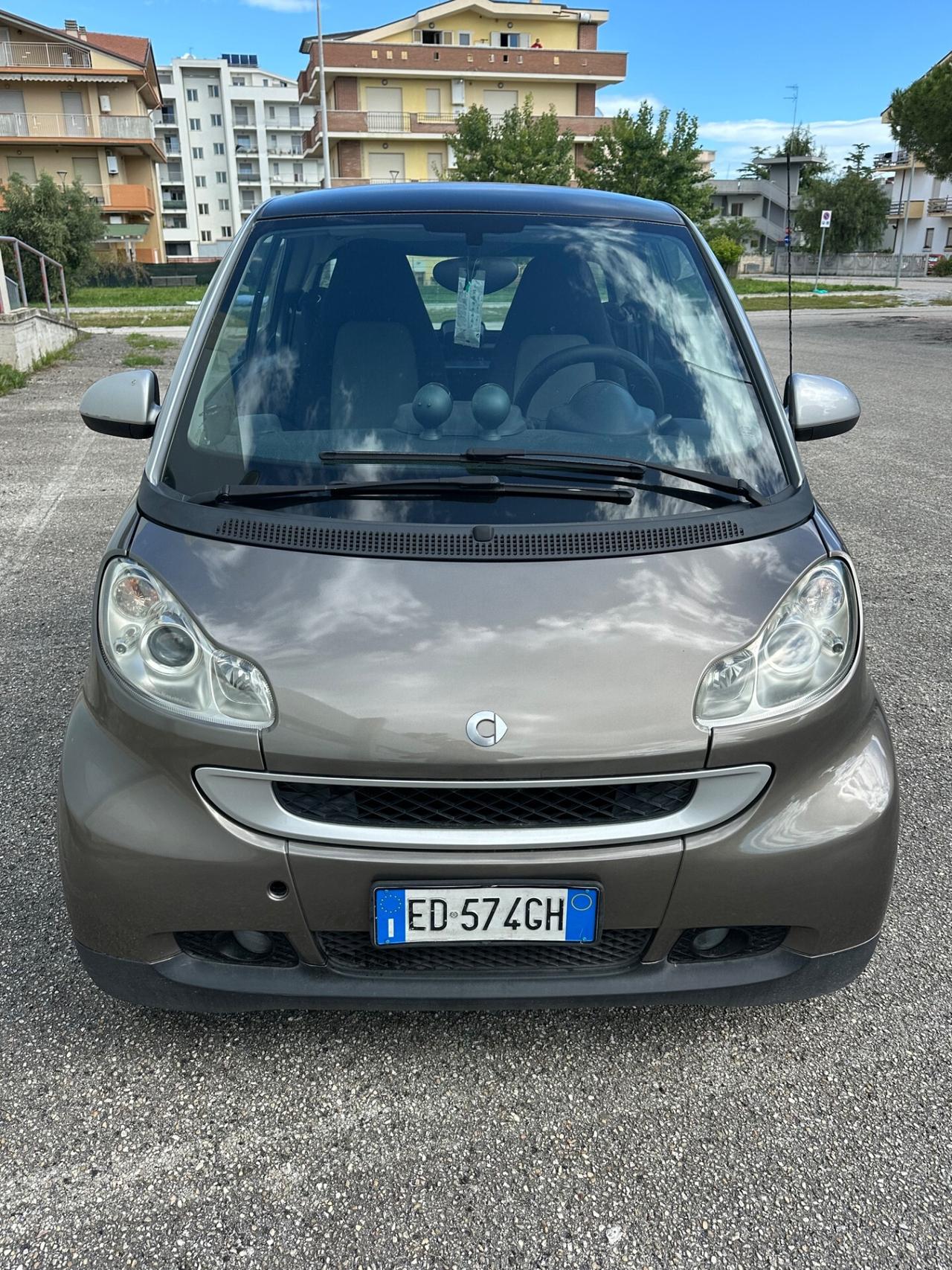 Smart ForTwo 1000 52 kW MHD 2010