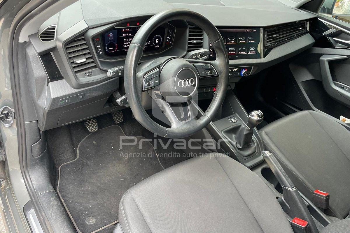 AUDI A1 SPB 25 TFSI Identity Black