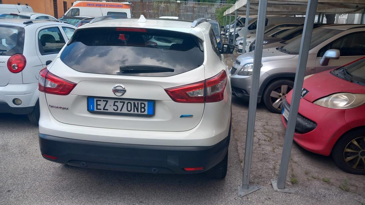 Nissan Qashqai 1.5 dCi 360
