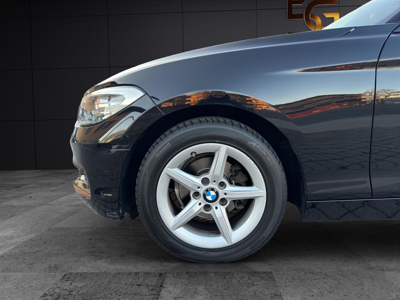 Bmw 116 116d 5p. Advantage