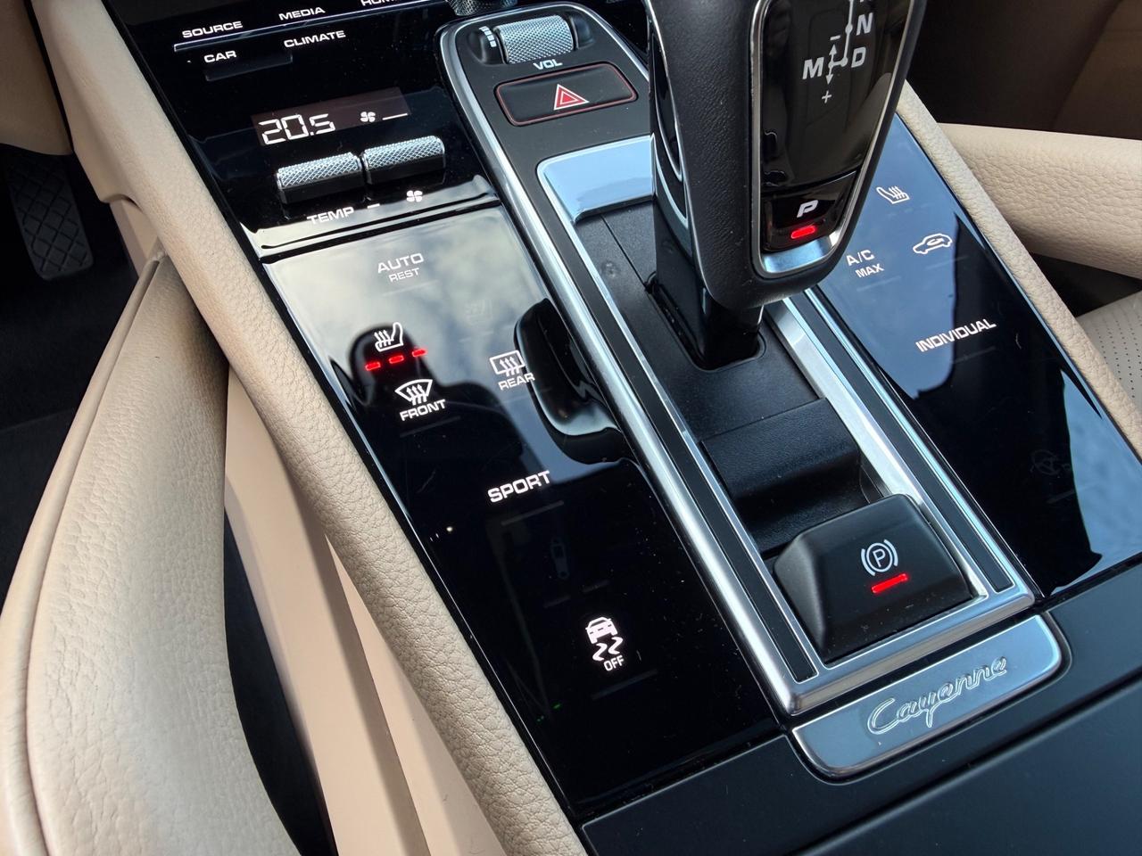Porsche Cayenne 3.0 V6 340 CV Tetto Apribile Matrix