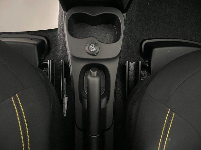 FIAT Pandina 1.0 Hybrid 70 CV Cross KM0 MY25