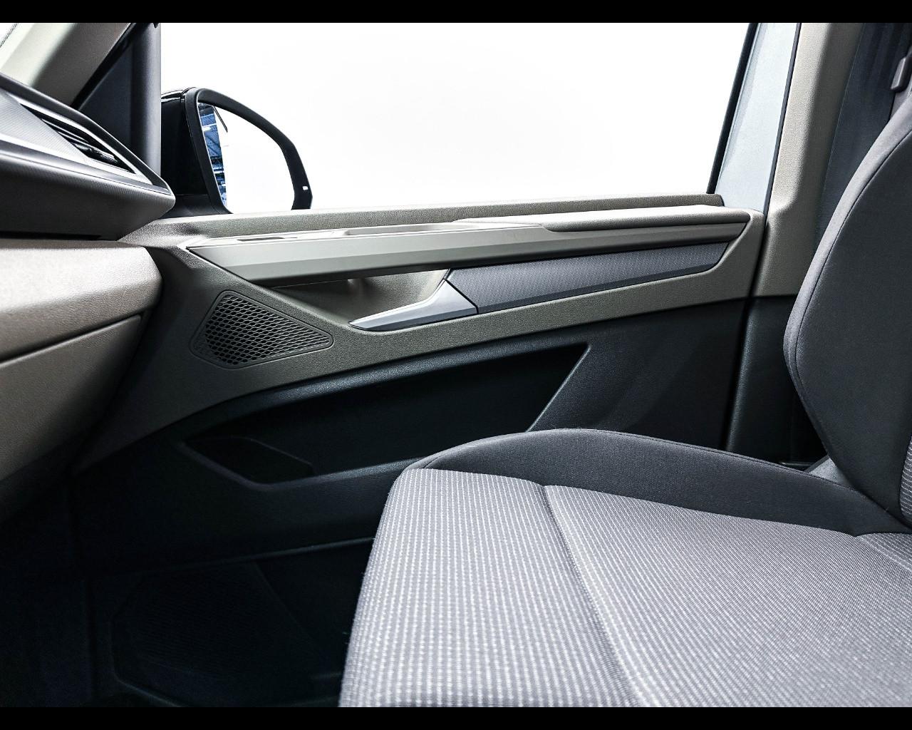 VOLKSWAGEN California 7ª '24-> - California 2.0 TDI 150 CV DSG Beach Tour