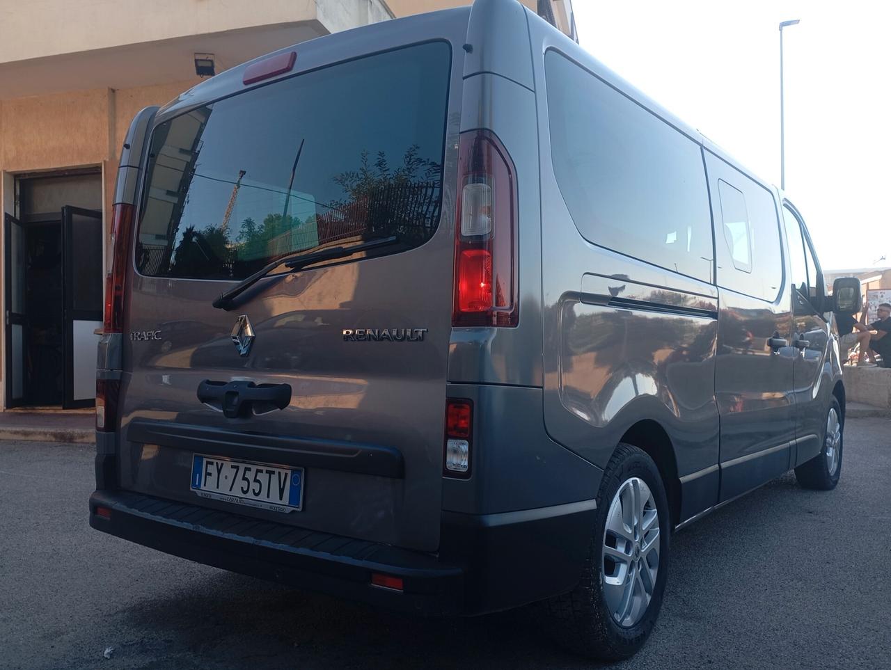 Renault Trafic T29 2.0 dCi 145CV EDC PC-TN Intens Heavy Energy