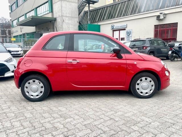 Fiat 500 1.0 Hybrid Red