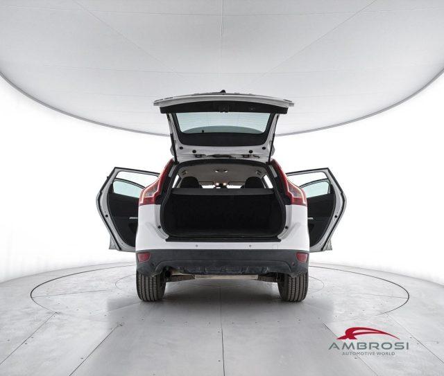 VOLVO XC60 2.4 D 175 CV FWD Momentum - PER OPERATORI DEL SETT