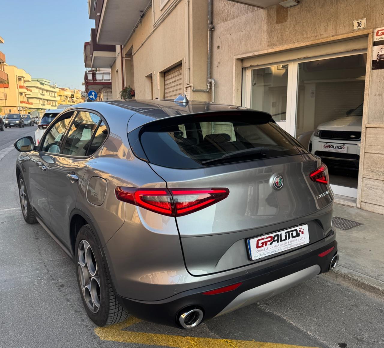 Alfa Romeo Stelvio 2.2 Turbodiesel 160CV Sprint limit