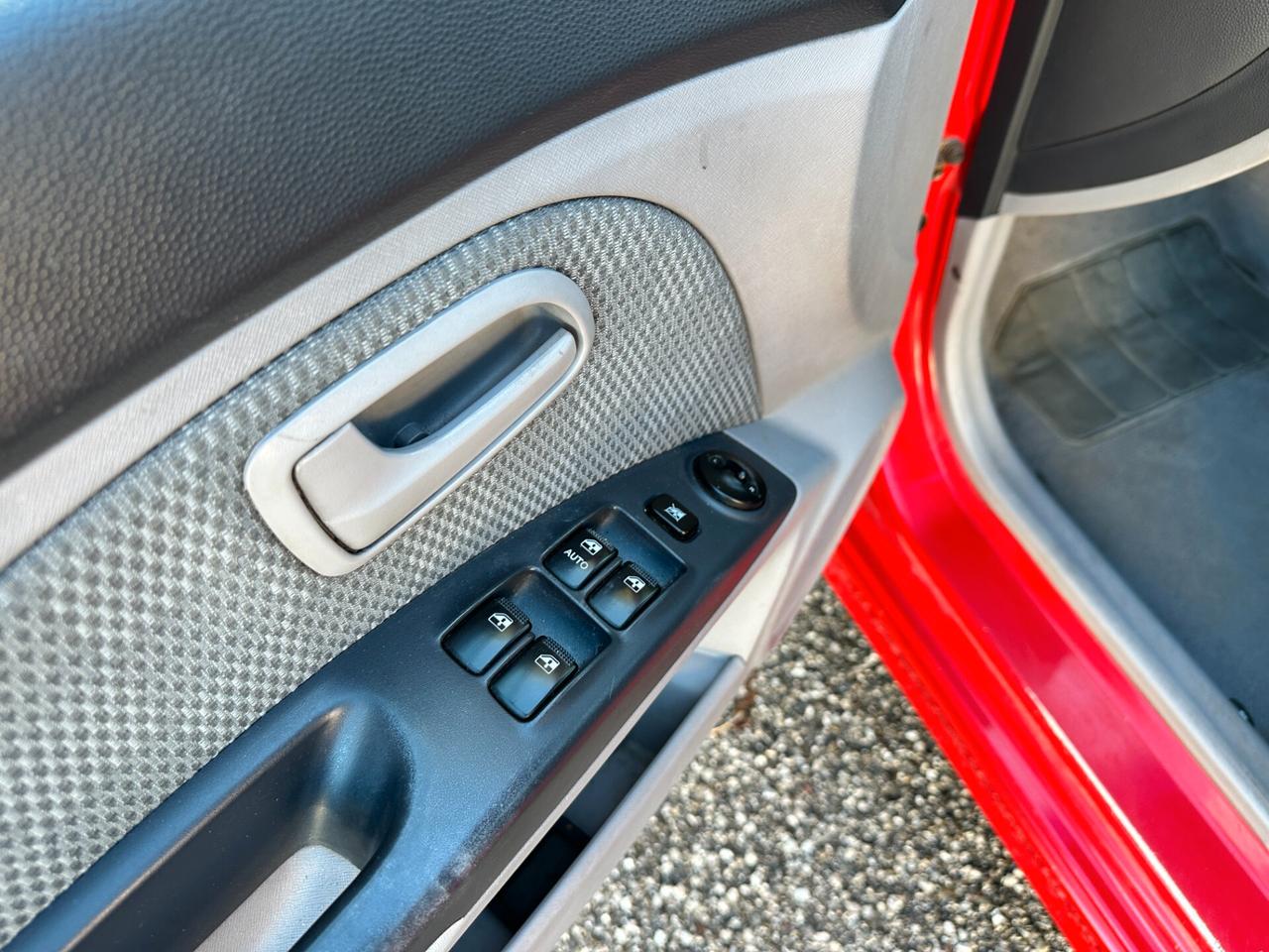 Kia Picanto 1.1 12V CRDi VGT Spicy