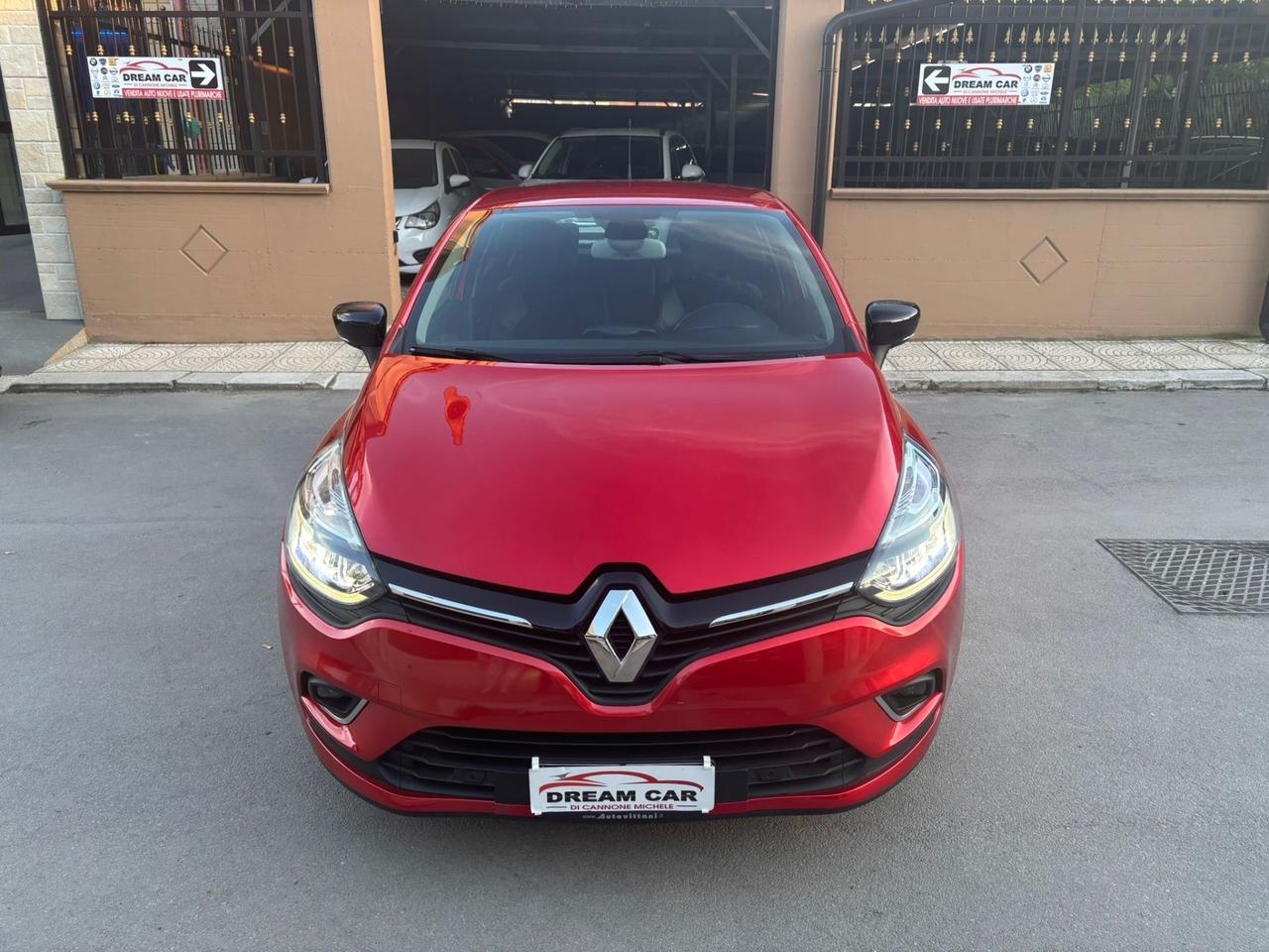 Renault Clio dCi 8V 90 CV 5 porte Moschino Intens