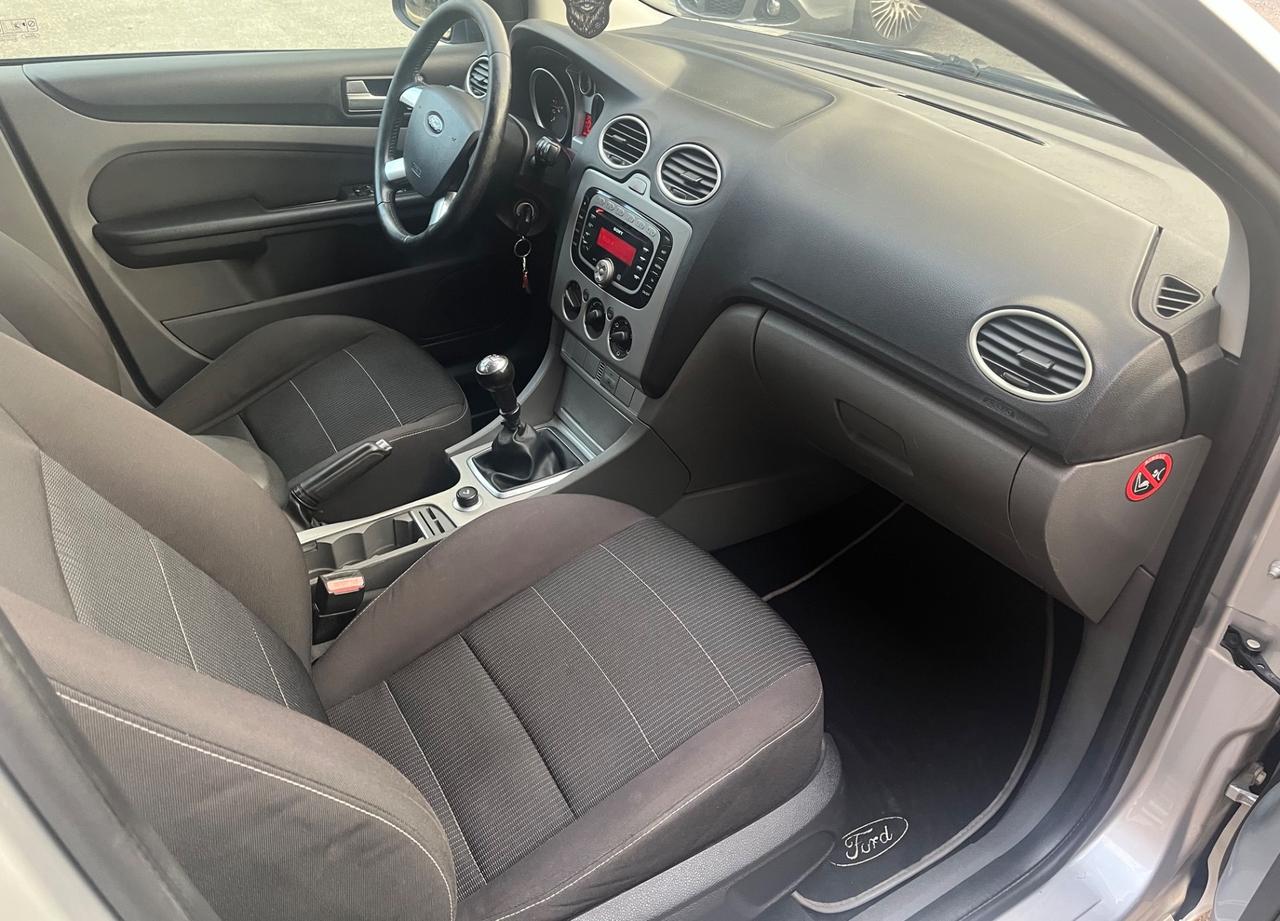 Ford Focus 1.6 Tdci 90 Cv titanium -km 289000-