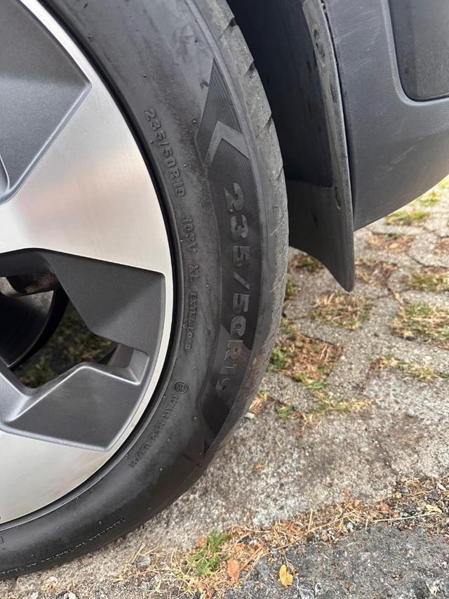 VOLVO XC40 T2 automatico Essential