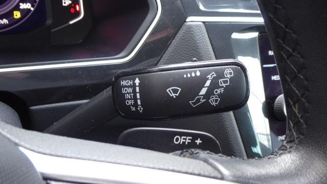 VOLKSWAGEN Tiguan 2.0 TDI 150 CV SCR DSG Elegance