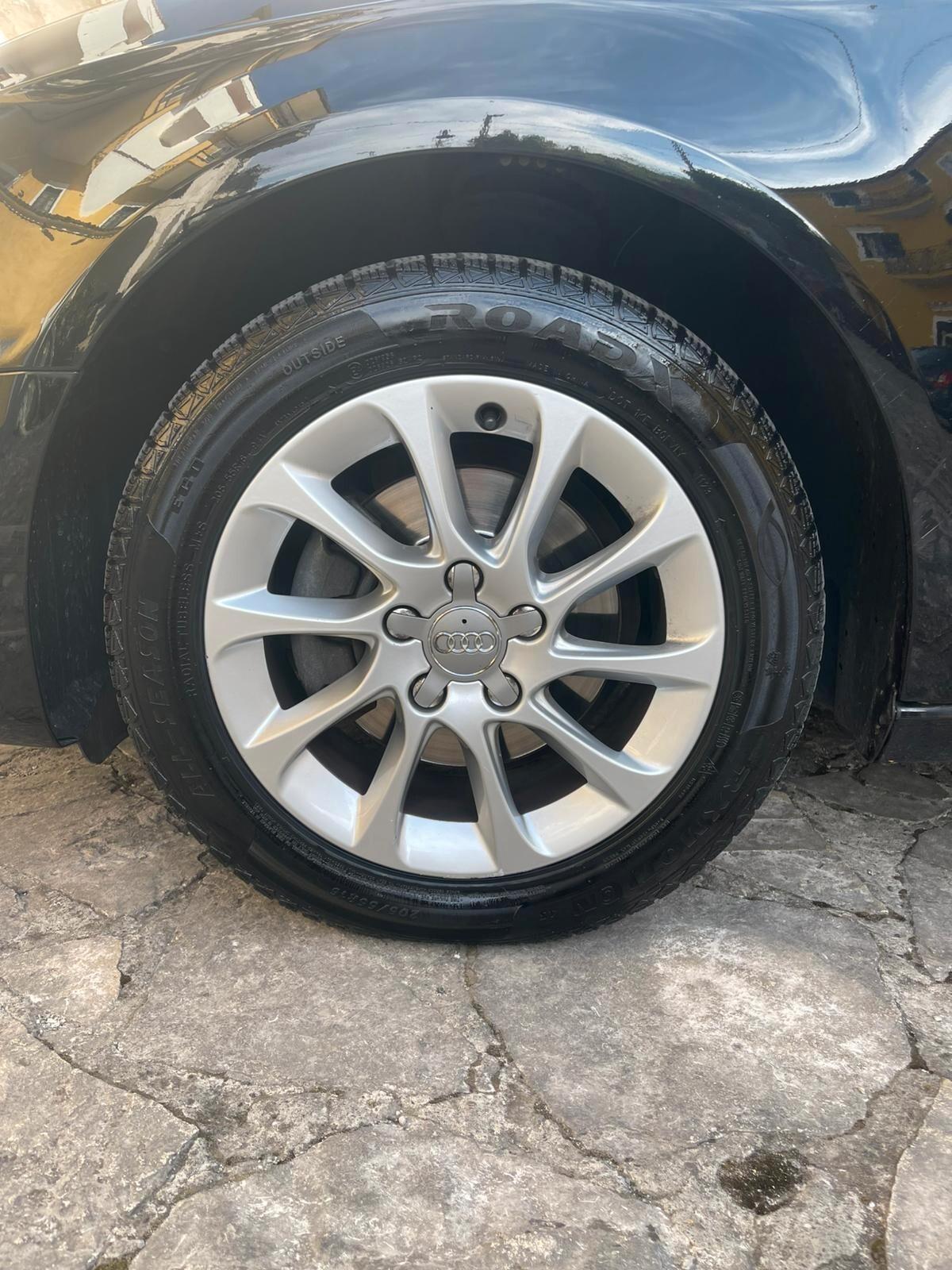 Audi A3 1.6 TDI clean diesel S tronic Ambition