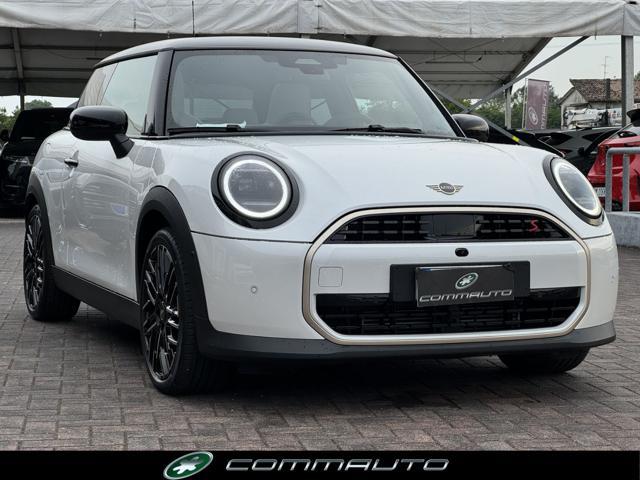 MINI Mini Cooper S 3p 204CV Favoured "Pack XL"