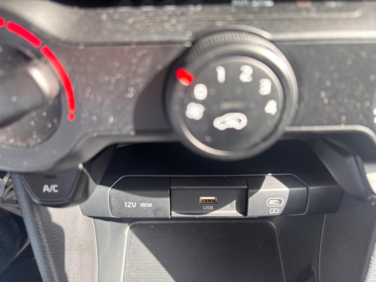 Kia Picanto 1.0 GDi Style - SOLO 1400km