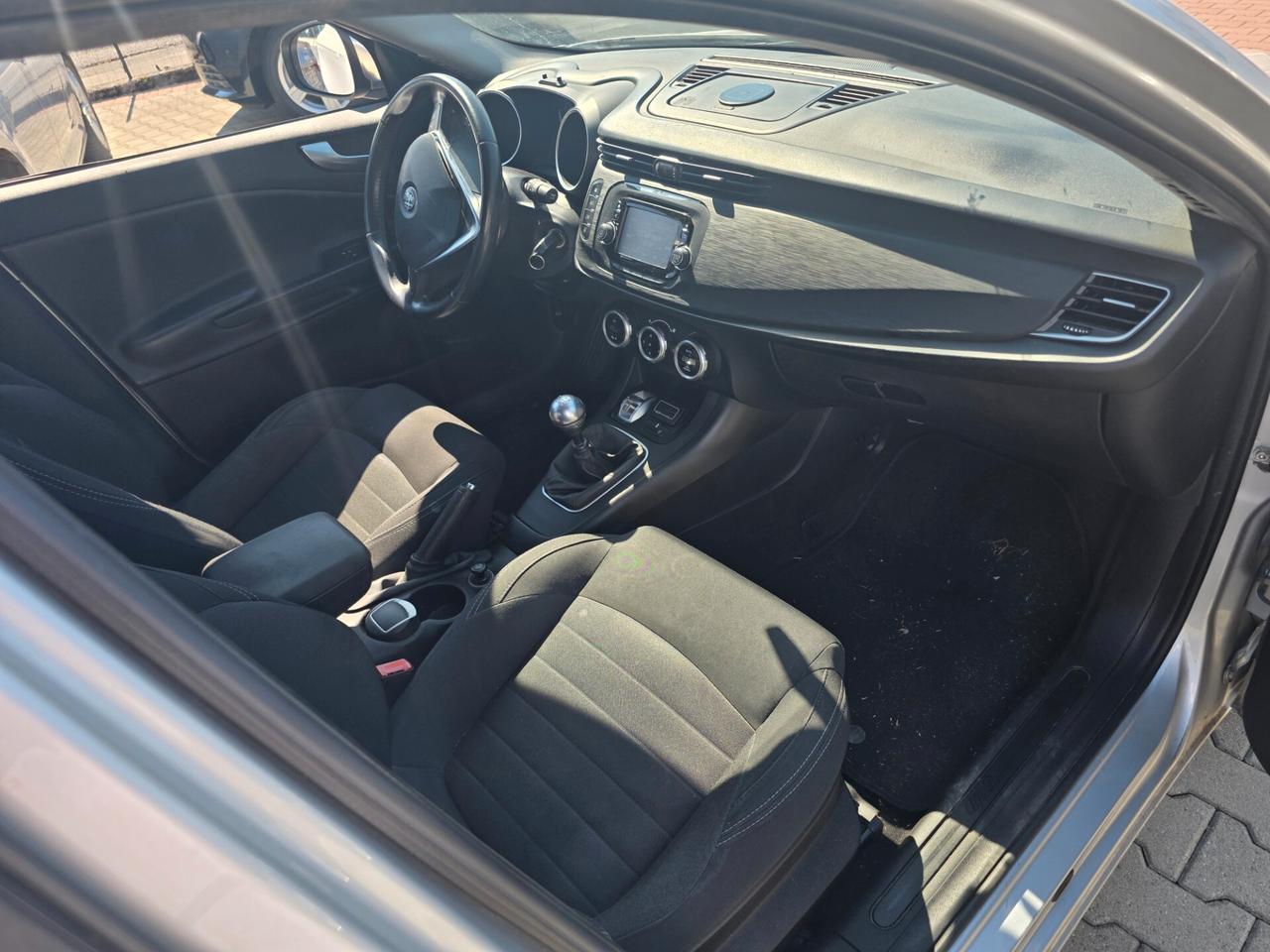 Alfa Romeo Giulietta 1.6 JTDm 120CV garantita 12 mesi