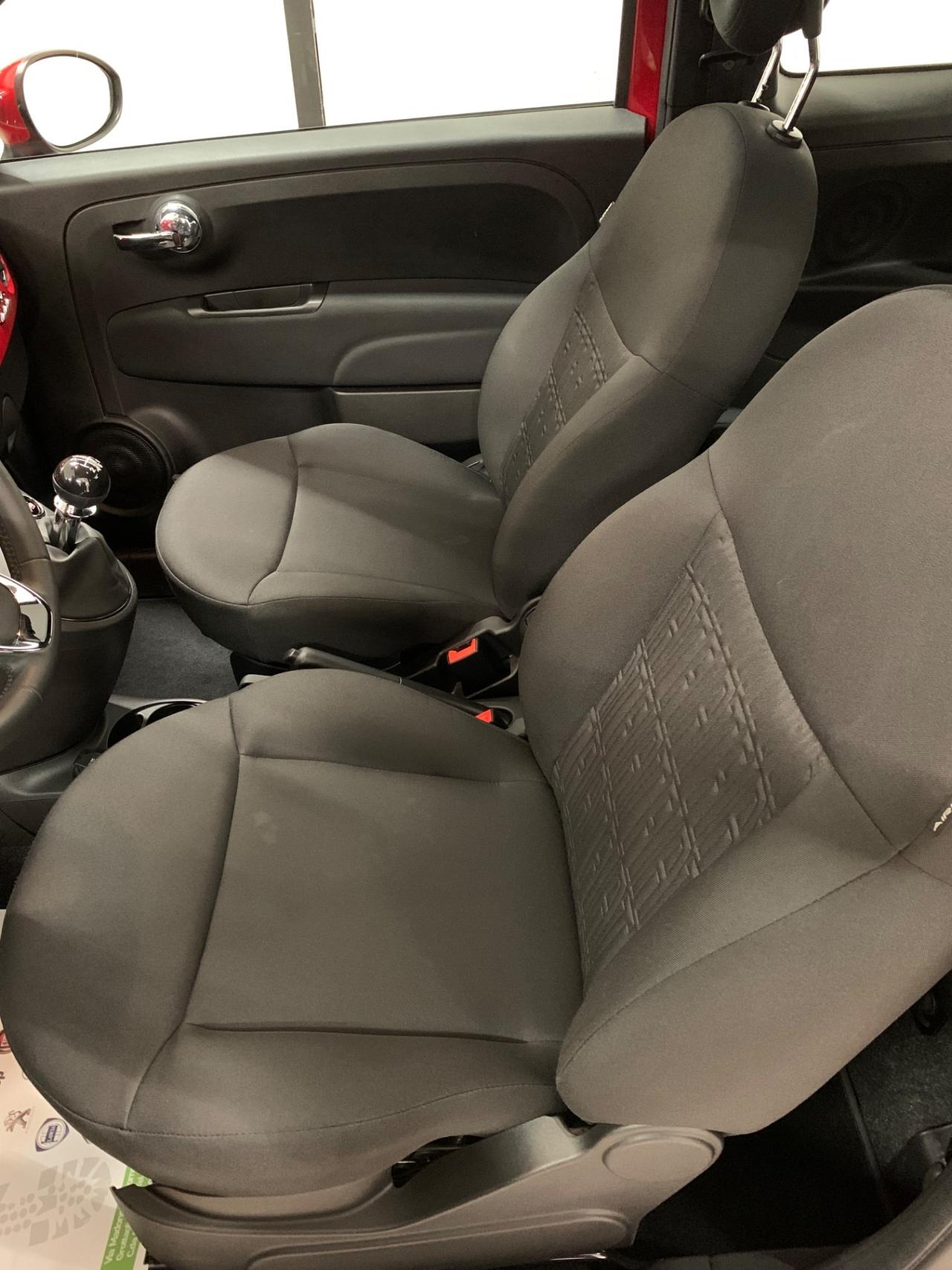 Fiat 500 1.0 Hybrid Red