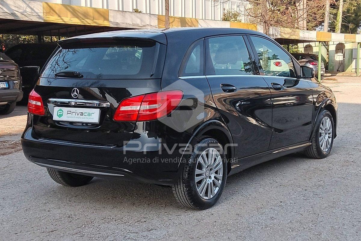 MERCEDES B 200 NGD Executive