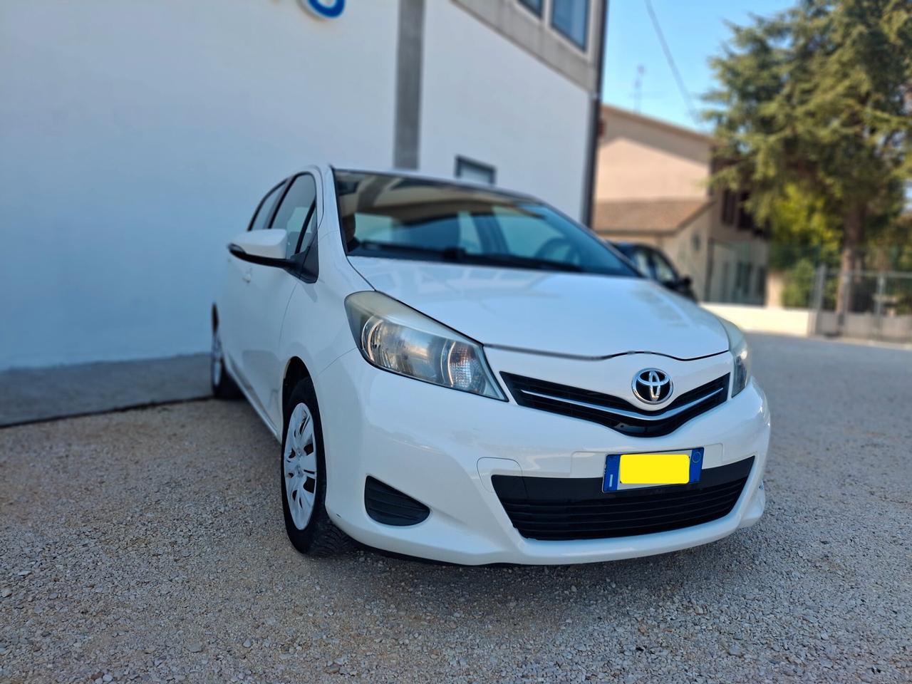 Toyota Yaris 1.0 GPL