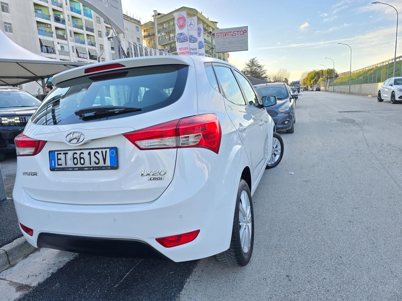 Hyundai iX20 1.6 CRDI 115 CV APP MODE