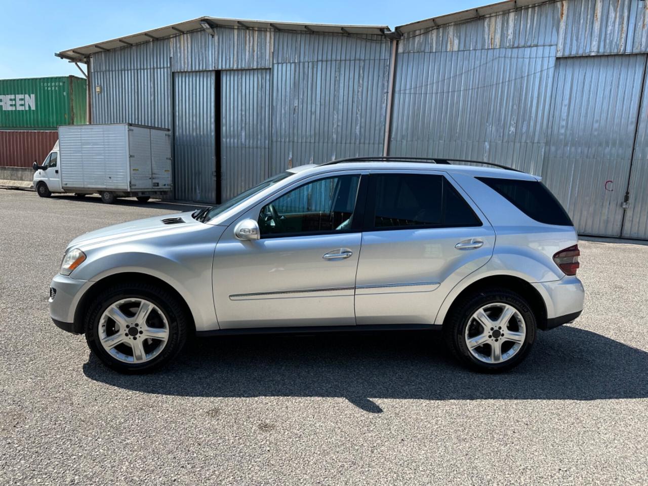 Mercedes-benz ML 320 ML 320CDI BlueEFFICIENCY