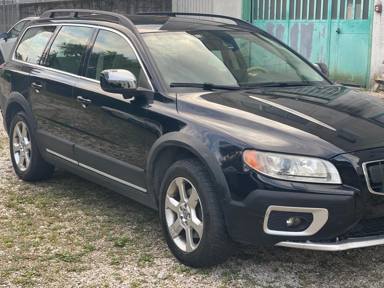 Volvo XC 70 XC70 D5 AWD Summum