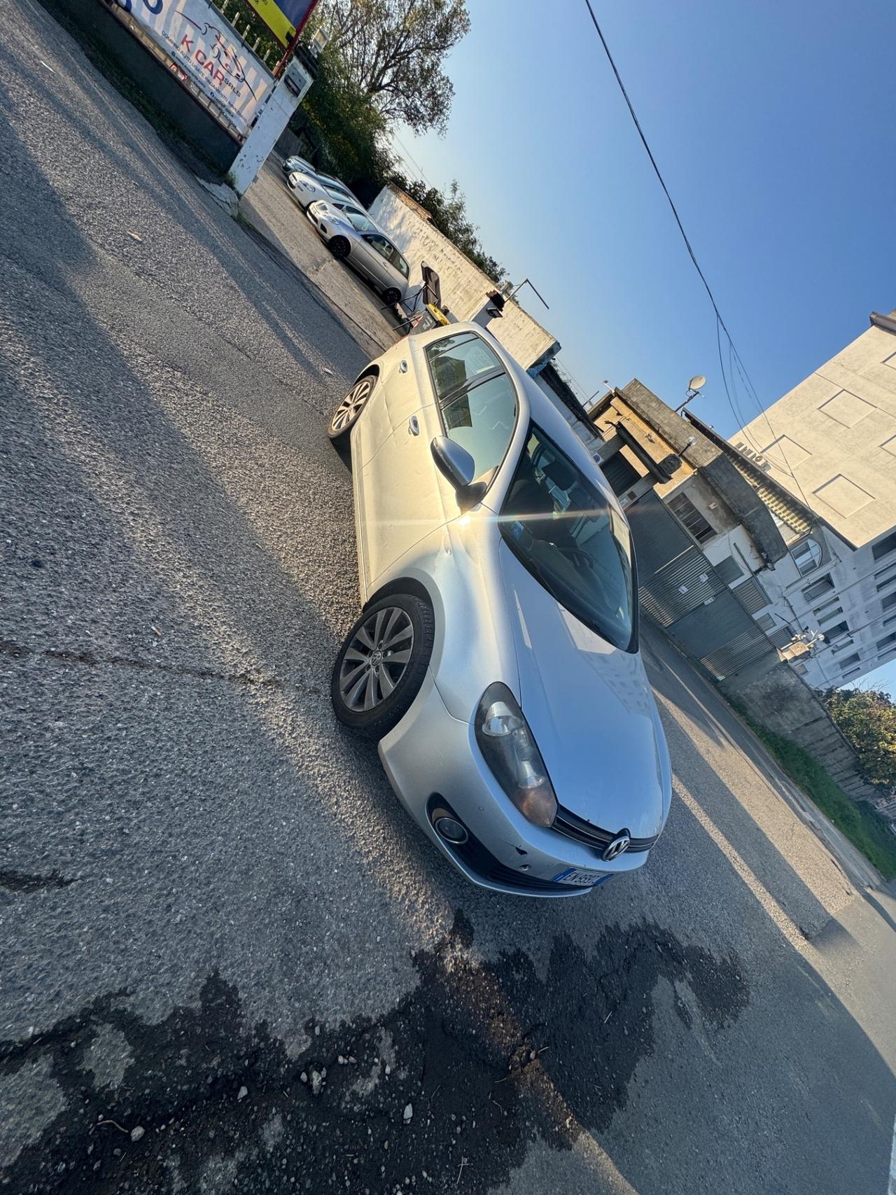 Volkswagen Golf 1.6 TDI DPF 3p. Highline