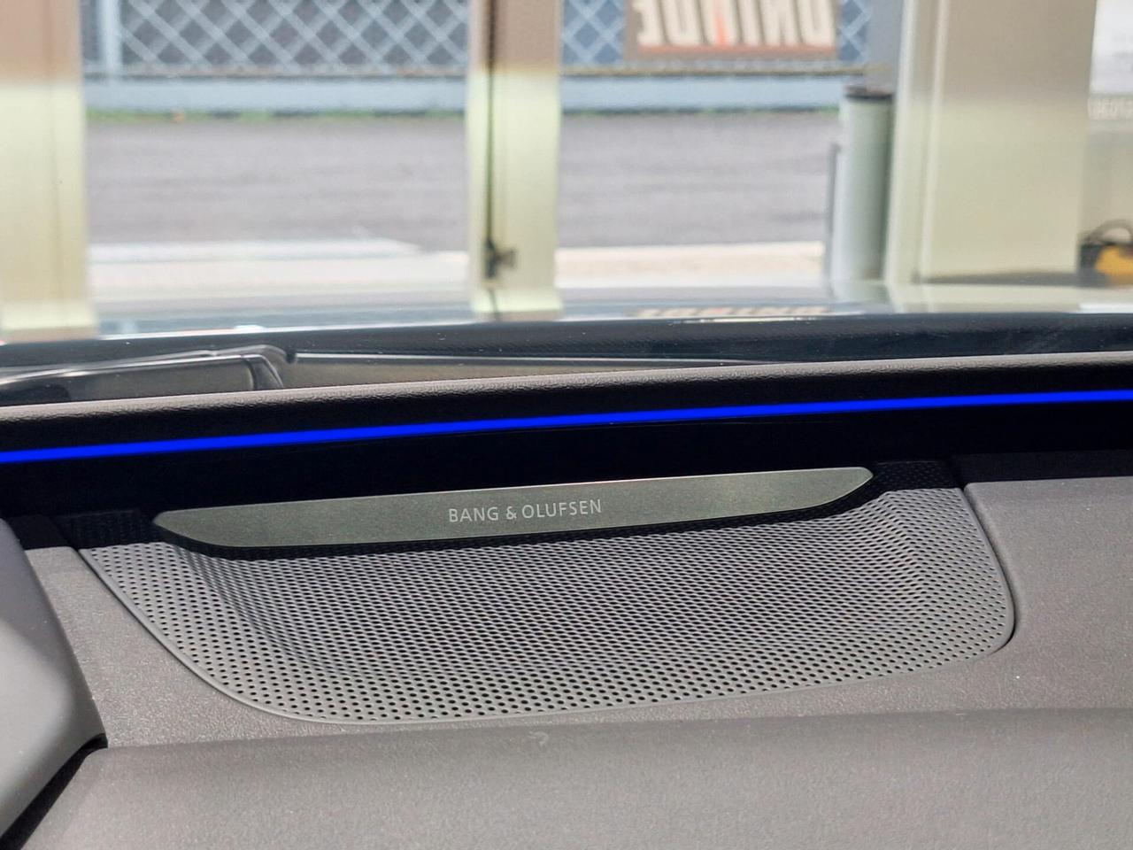 Audi A6 e-tron Avant S line edition