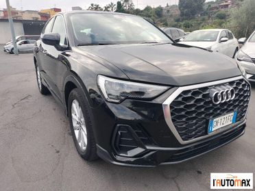 AUDI - Q3 Sportback 35 2.0 tdi Business