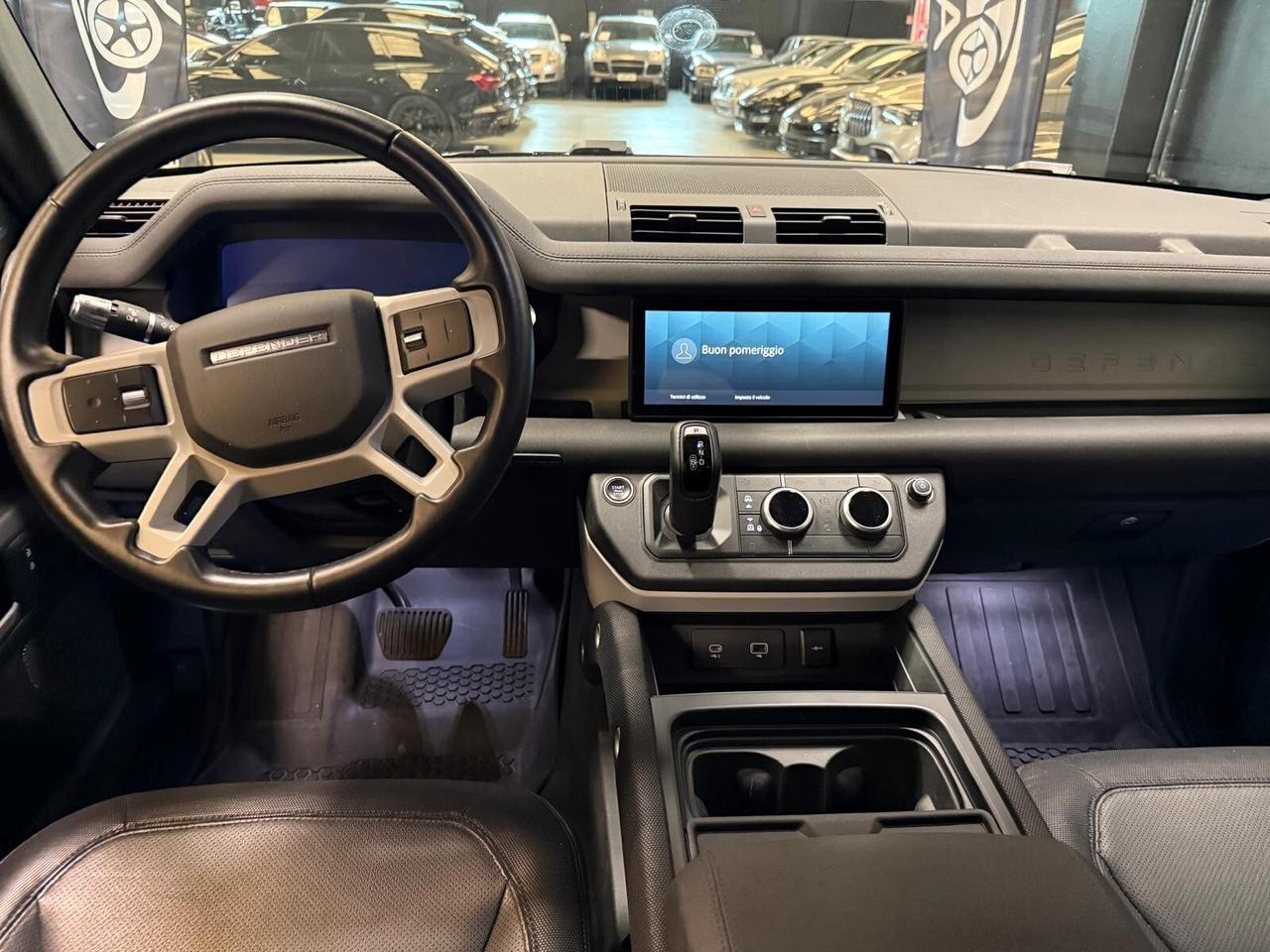 Land Rover Defender 110 3.0D Autocarro X-Dynamic SE