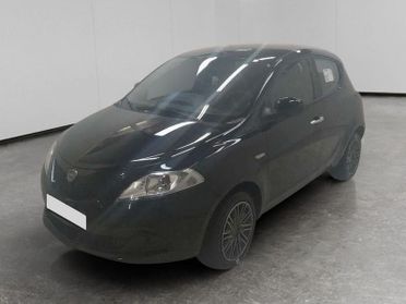 Lancia Ypsilon 1.0 firefly hybrid Platino s&s 70cv