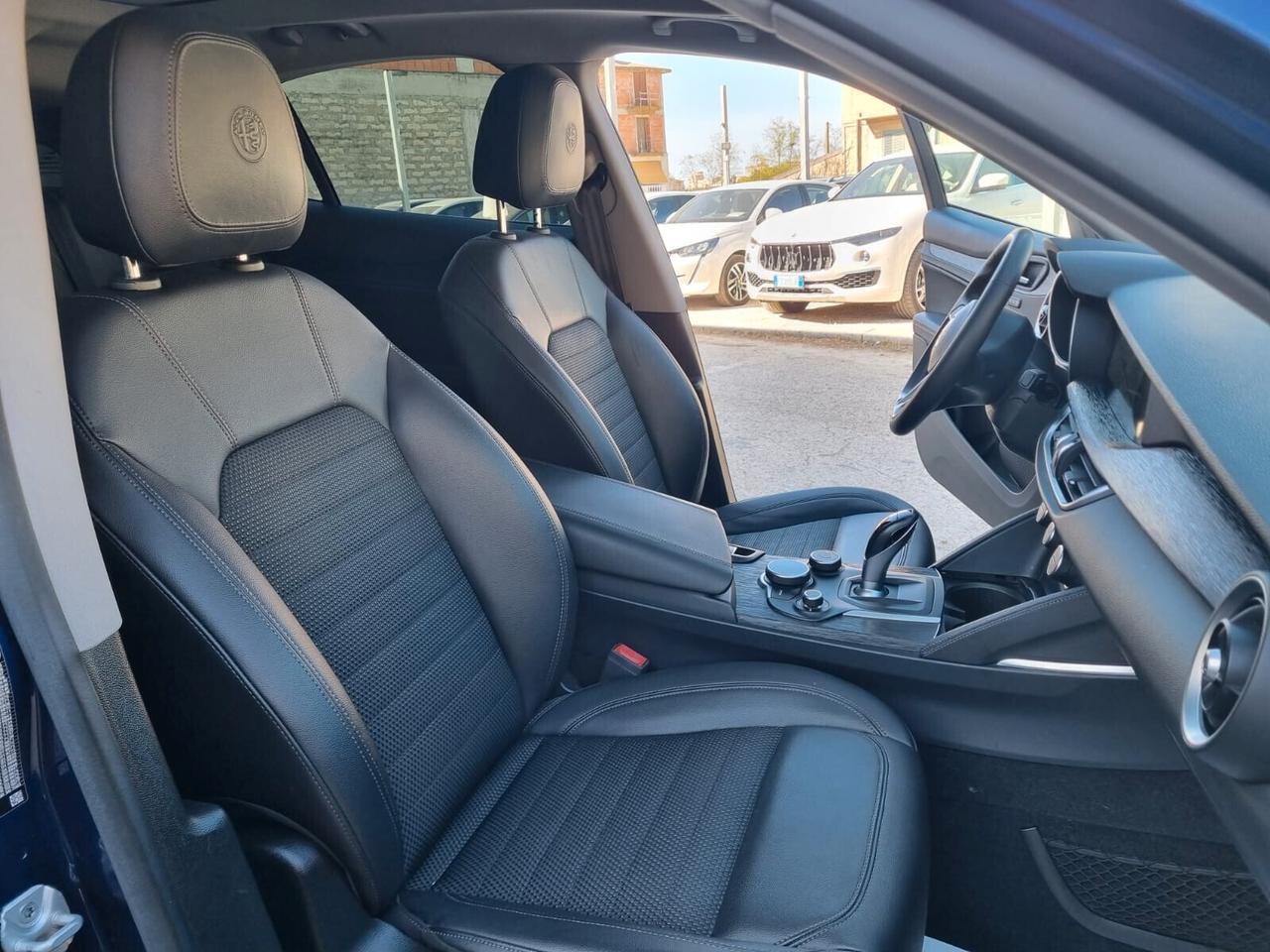Alfa Romeo Stelvio 2.2 210CV Q4 B-Tech TETTO APRIBILE