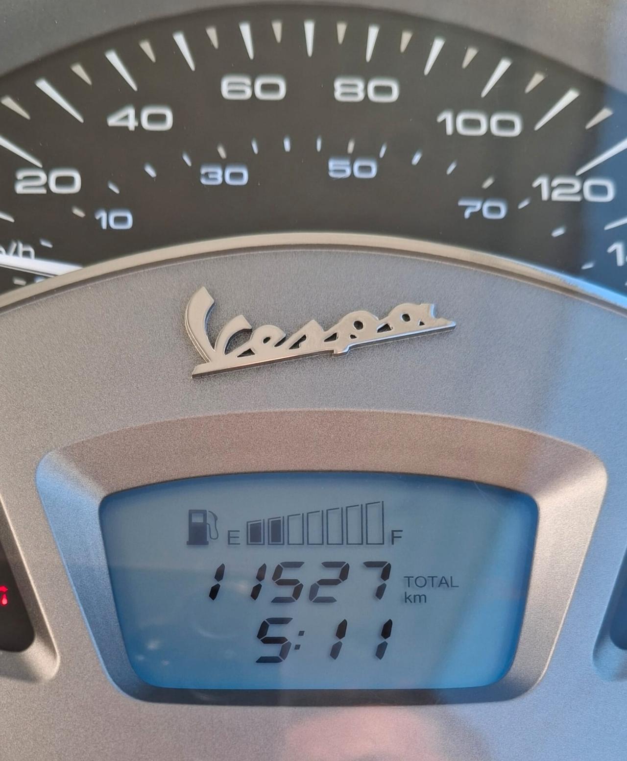 Piaggio Vespa 150 Primavera