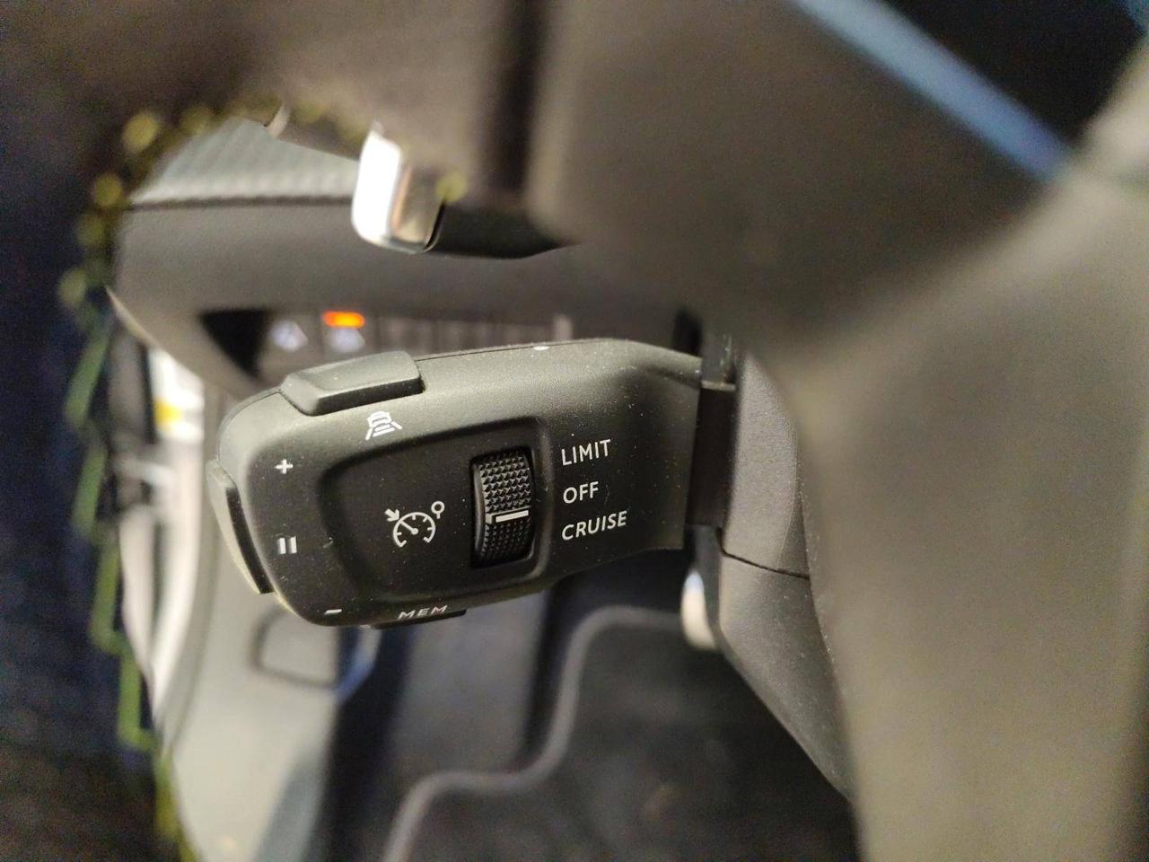 Peugeot 2008 1.2 puretech GT Line 130cv