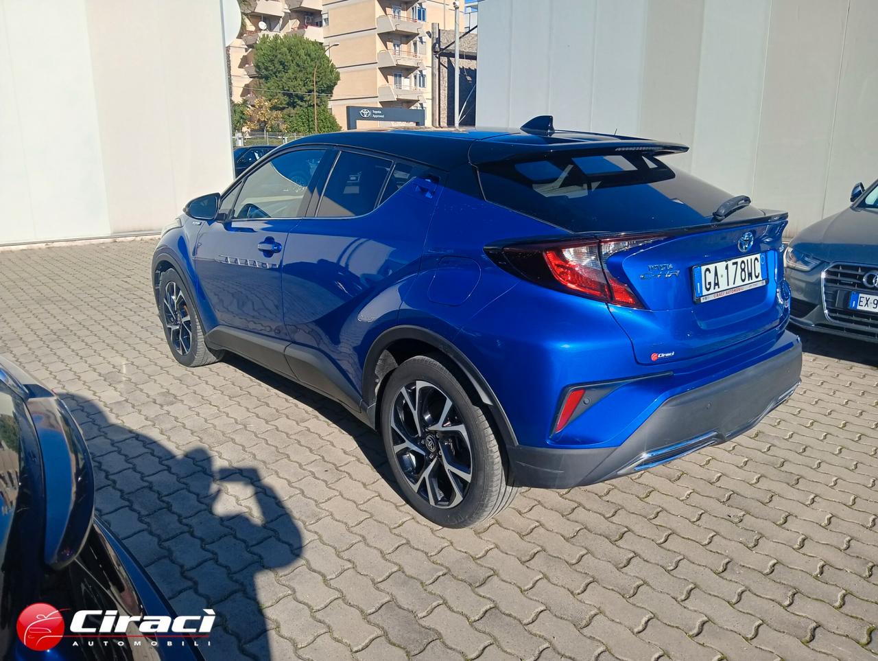 Toyota C-HR 2.0 Hybrid E-CVT Trend