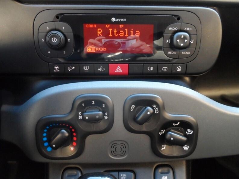 Fiat Panda 1.0 FireFly 70CV Hybrid City Life