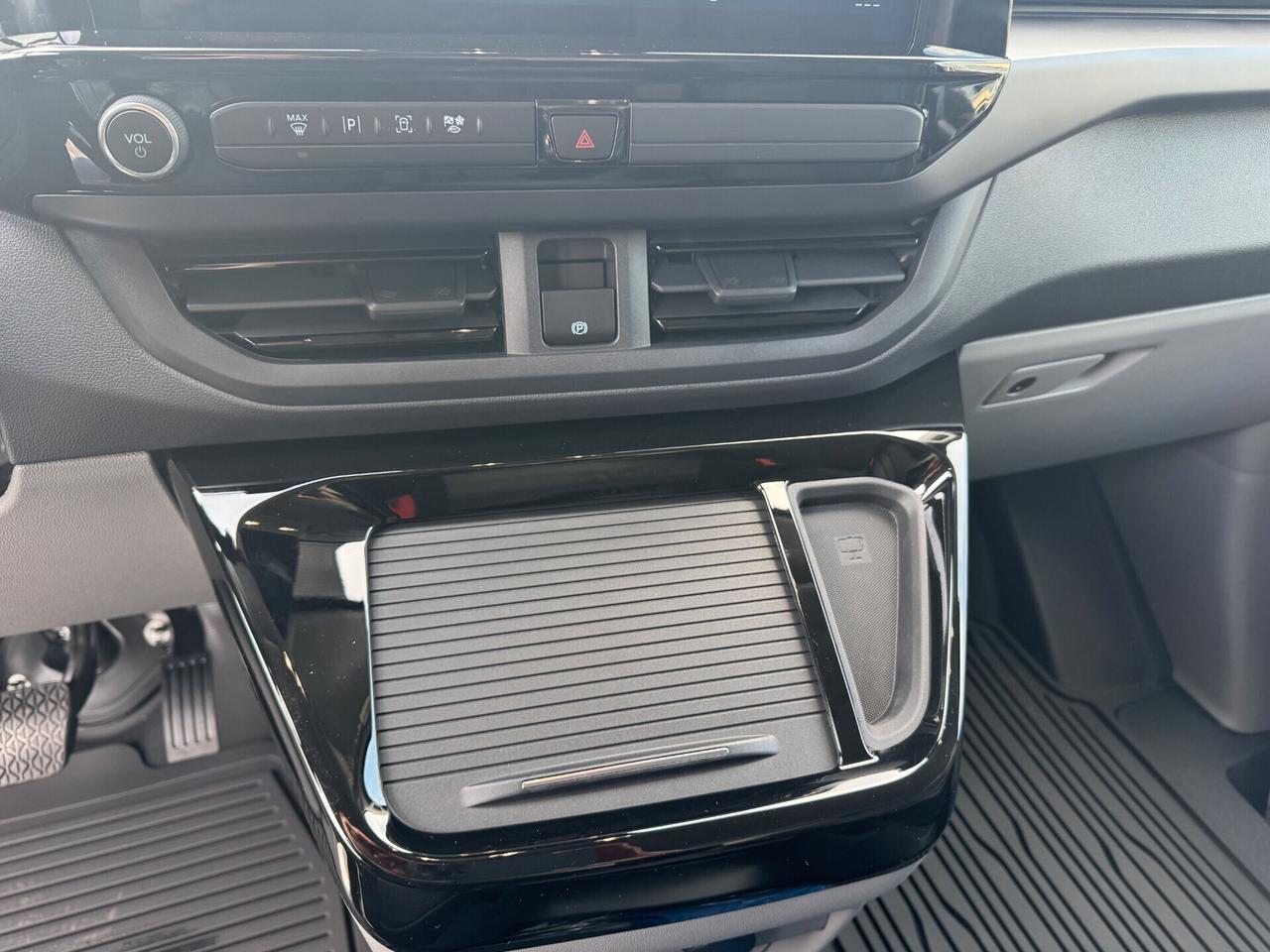 Ford Transit Custom Van Sport 2.5Plug-In 233CV L1 H1