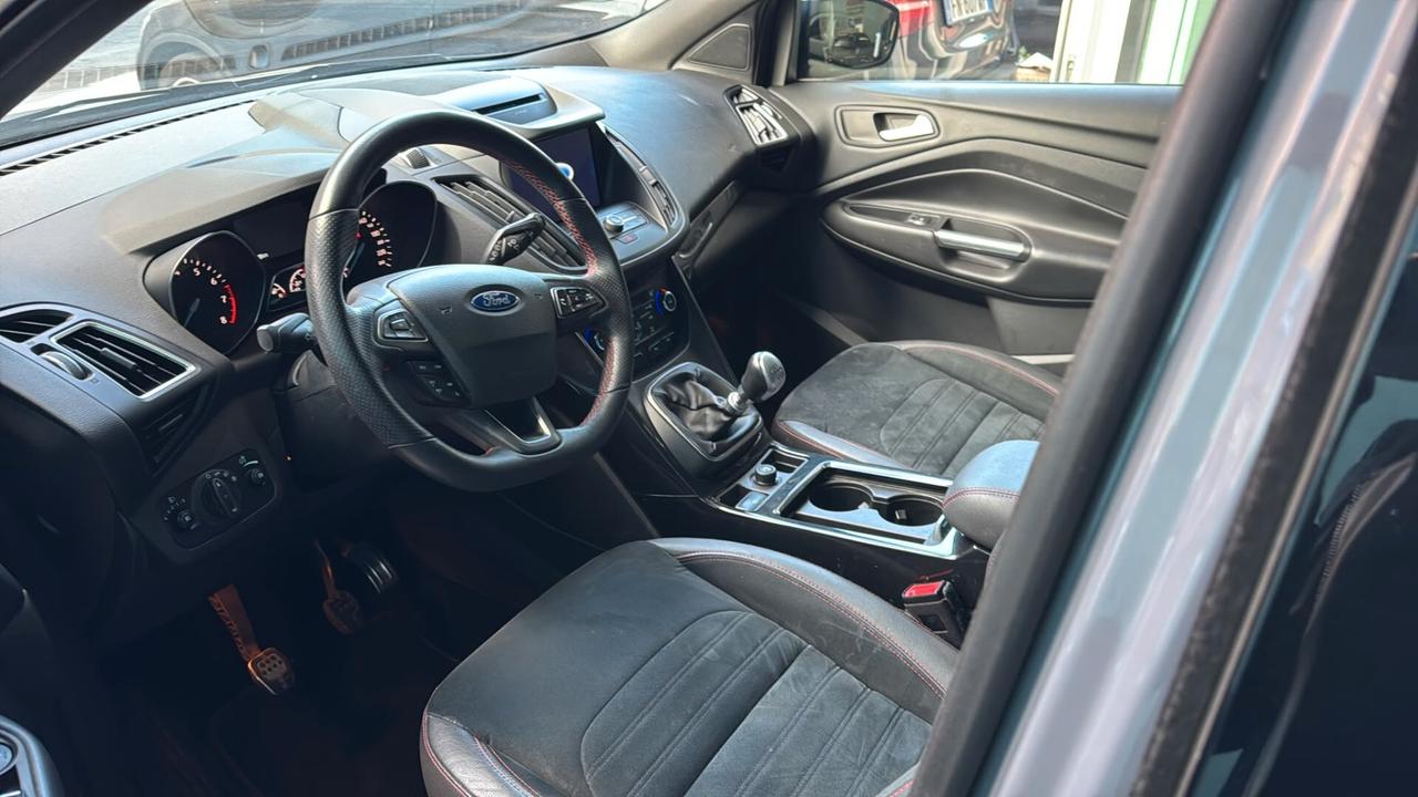 Ford Kuga 1.5 EcoBoost 120 CV S&S 2WD ST-Line
