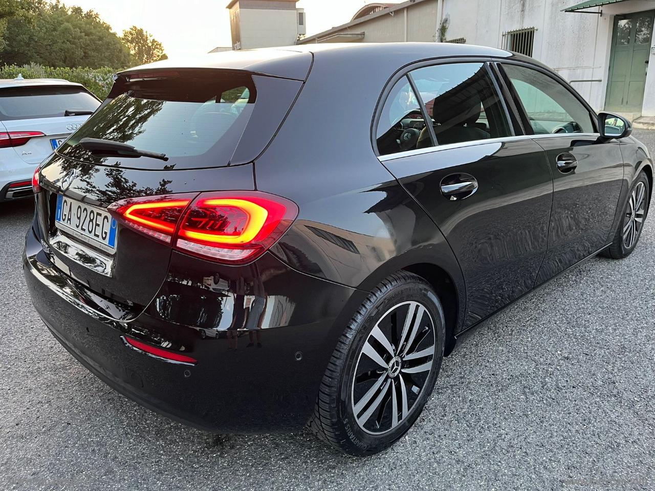 MERCEDES-BENZ A 180 d Automatic SPORT