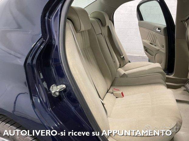 ALFA ROMEO 159 1.9 JTS 16V Distinctive 160cv-UNI