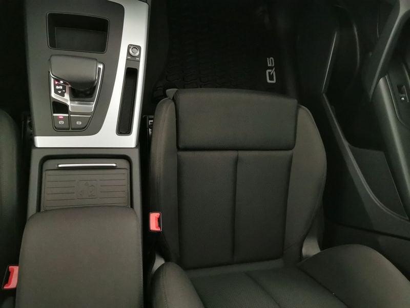 Audi Q5 Sportback 40 2.0 tdi mhev 12V S line quattro s-tronic