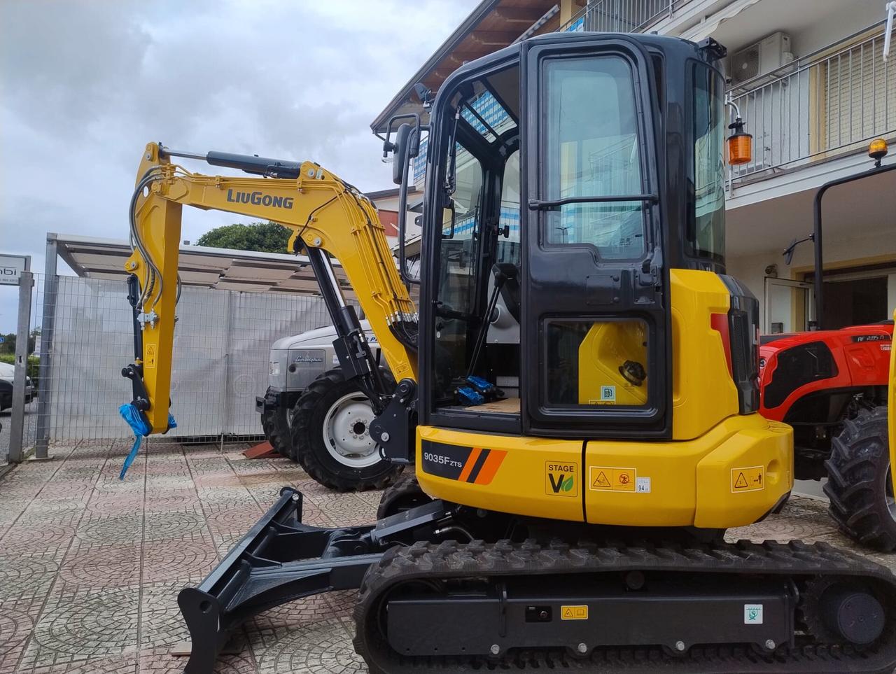 Escavatore Nuovo LiuGong 9035F (39 Quintali)