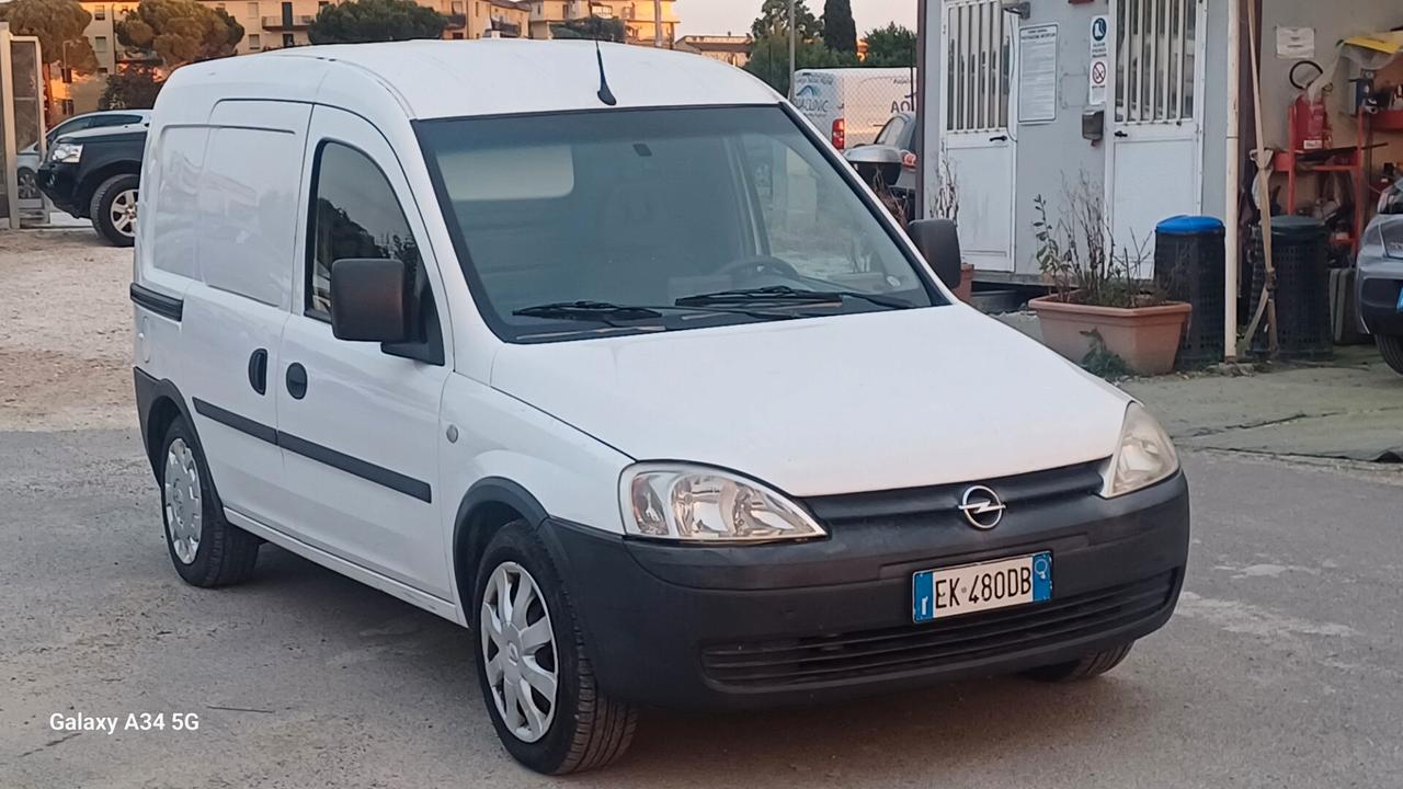 Opel Combo