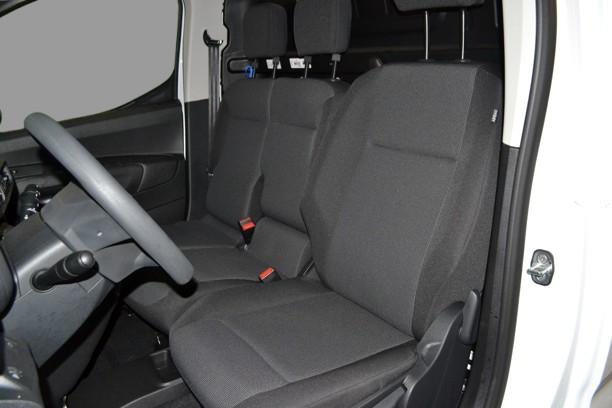 FIAT NEW DOBLO - series 4 van XL 1.5 DIESEL 10